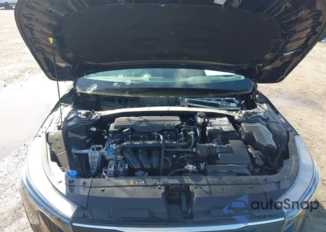 2025 Kia K4 Lx из США, поврежденный, VIN 3KPFT4DE7SE240249